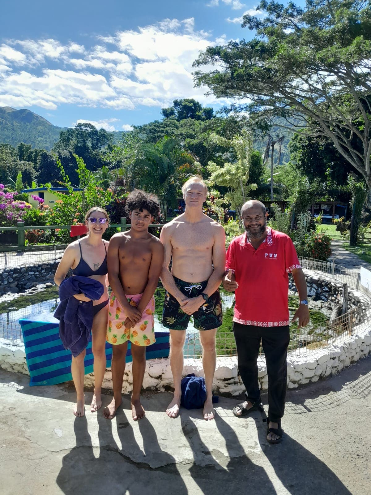 Guests with their PVV guide beside the Sabeto hot springs